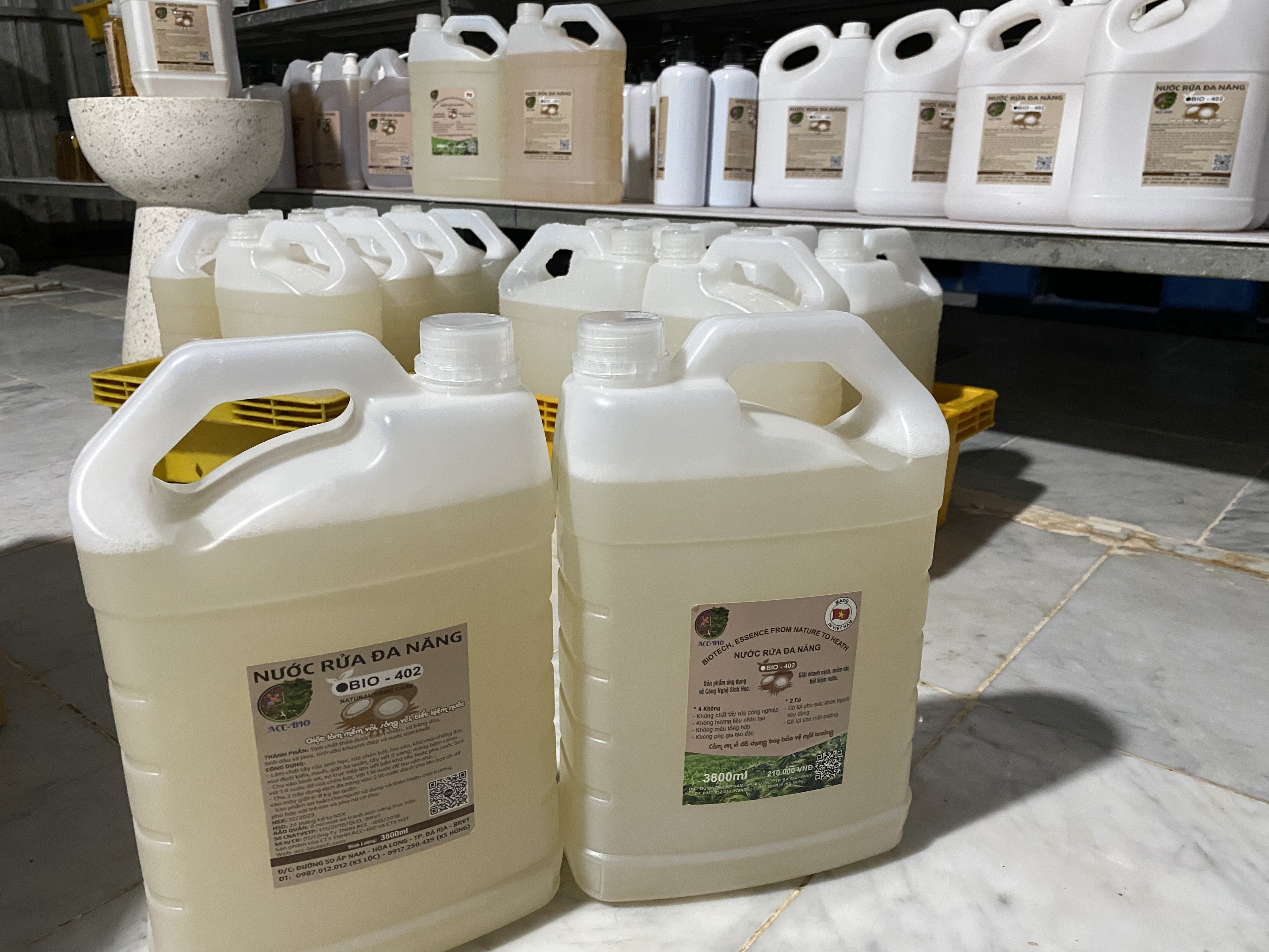 Nước Giặt Áo Quần Sinh Học BIO-402